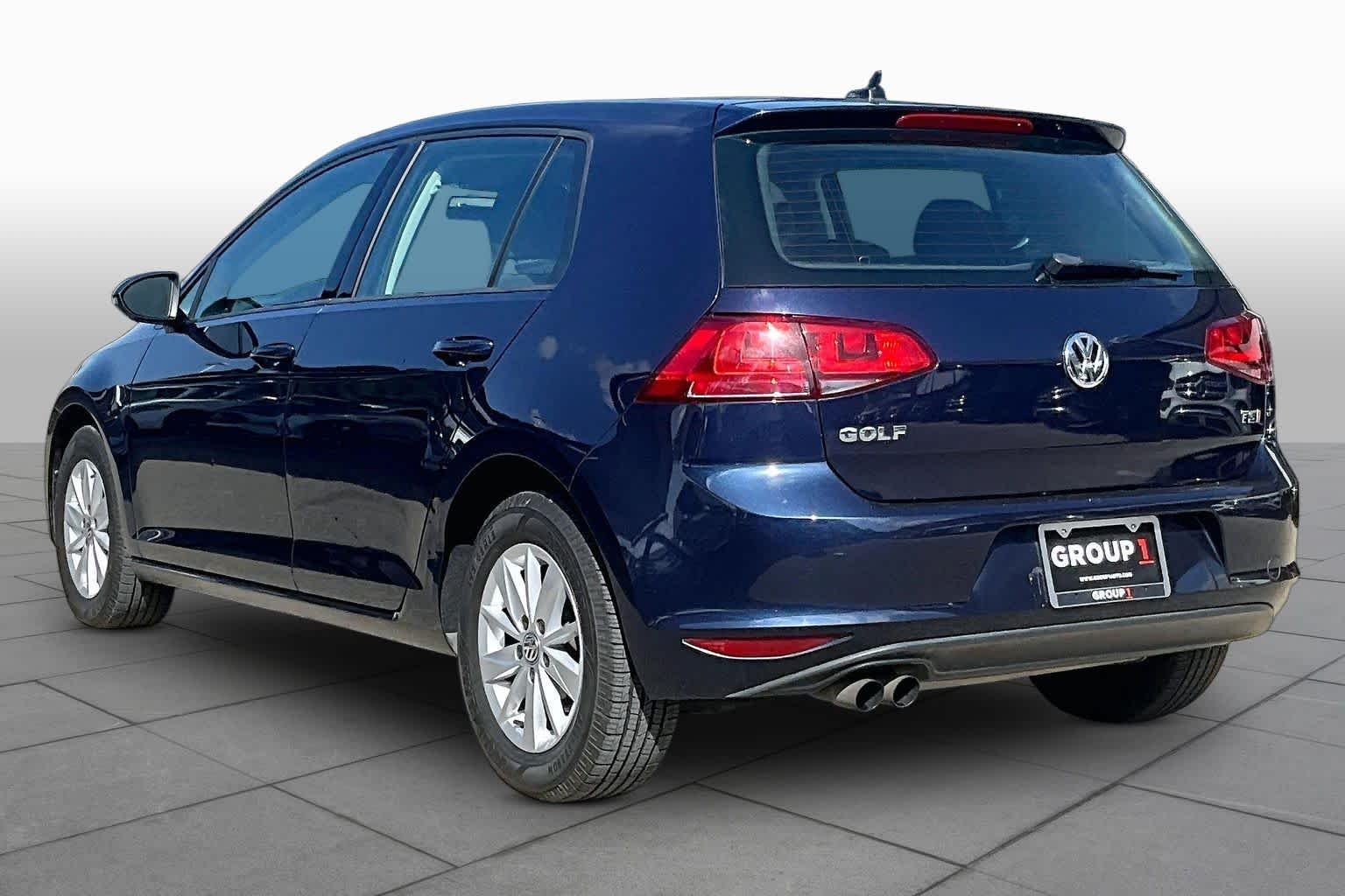 Used 2017 Night Blue Metallic Volkswagen S image 12