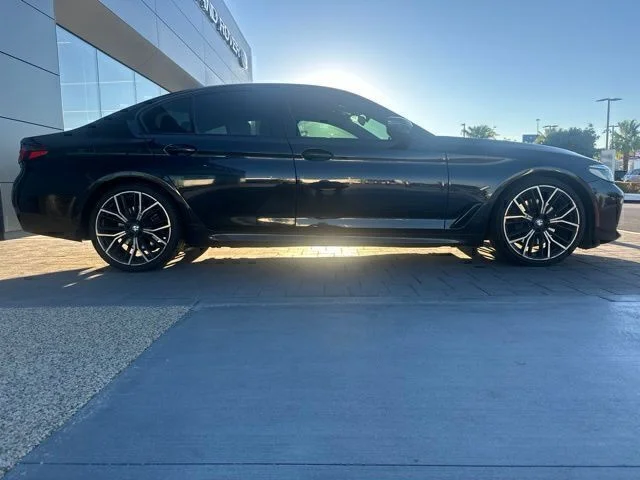 Used 2021 Black BMW 530i image 4