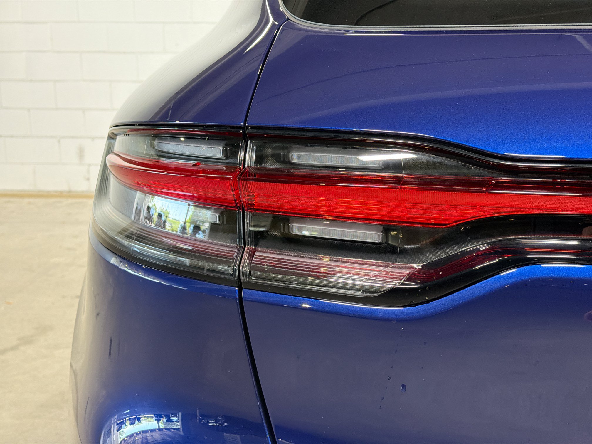 New 2026 Gentian Blue Metallic Porsche  image 11