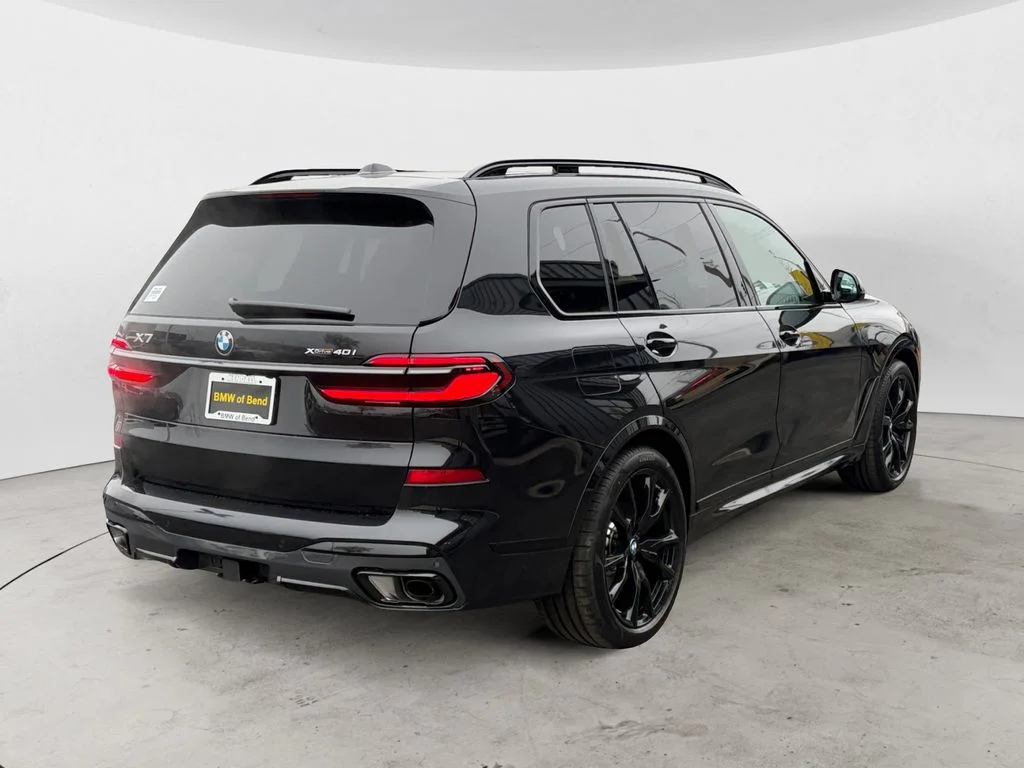 2026 BMW X7 40i - Photo 7