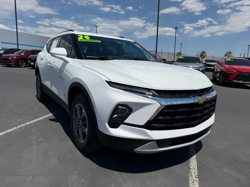 2024 Chevrolet Blazer 2.0T 2LT FWD's photo