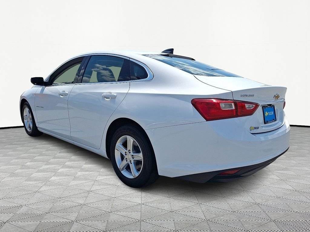 Used 2023 White Chevrolet LS image 5