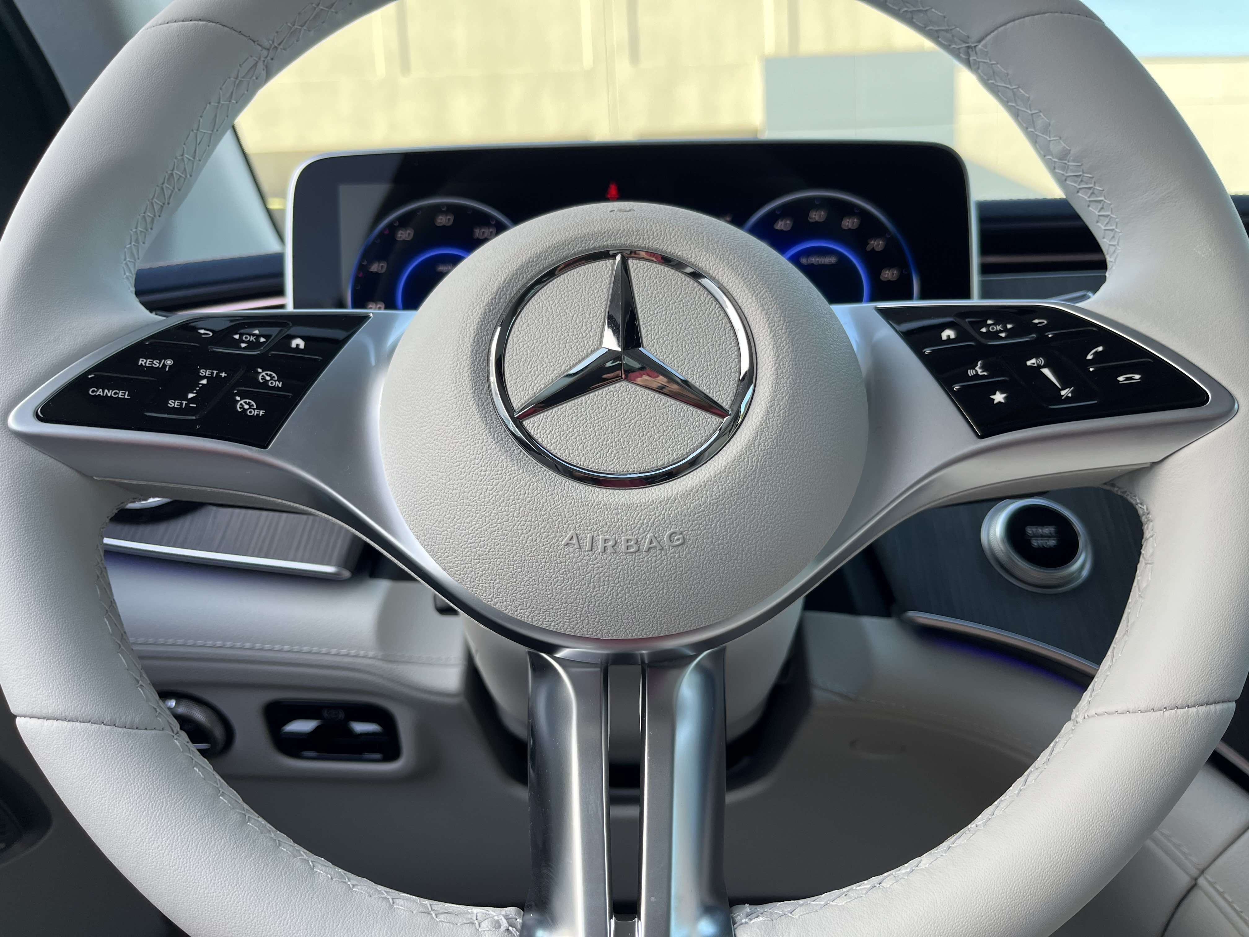 New 2026 Cirrus Silver Metallic Mercedes-Benz EQE 320 image 23
