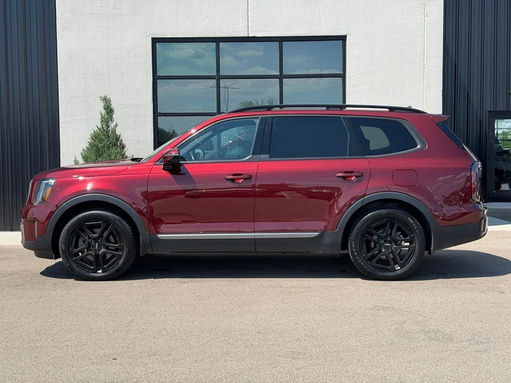 Used 2023 Red Kia SX X-Line image 2