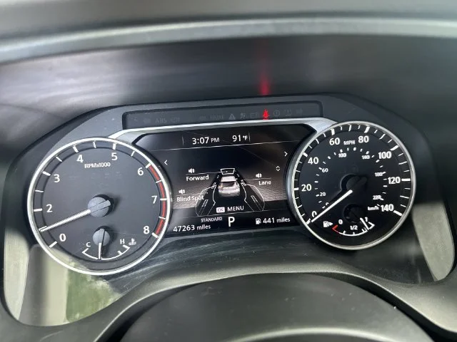 Used 2023 Red Nissan SV image 18