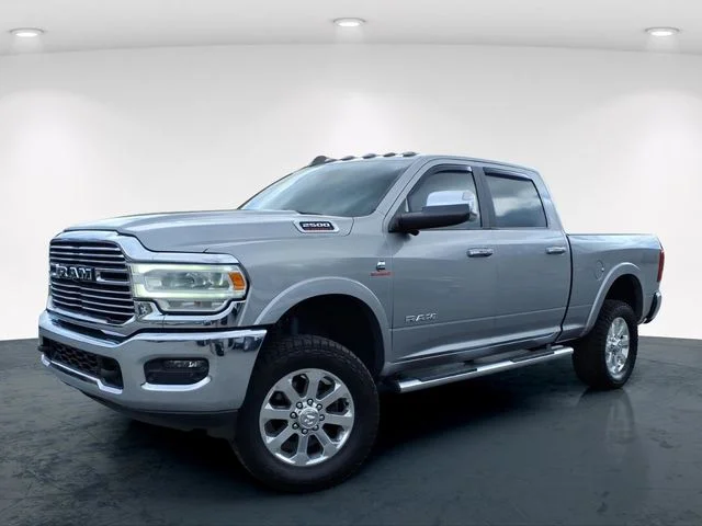 Used 2019 Silver Ram Laramie image 2