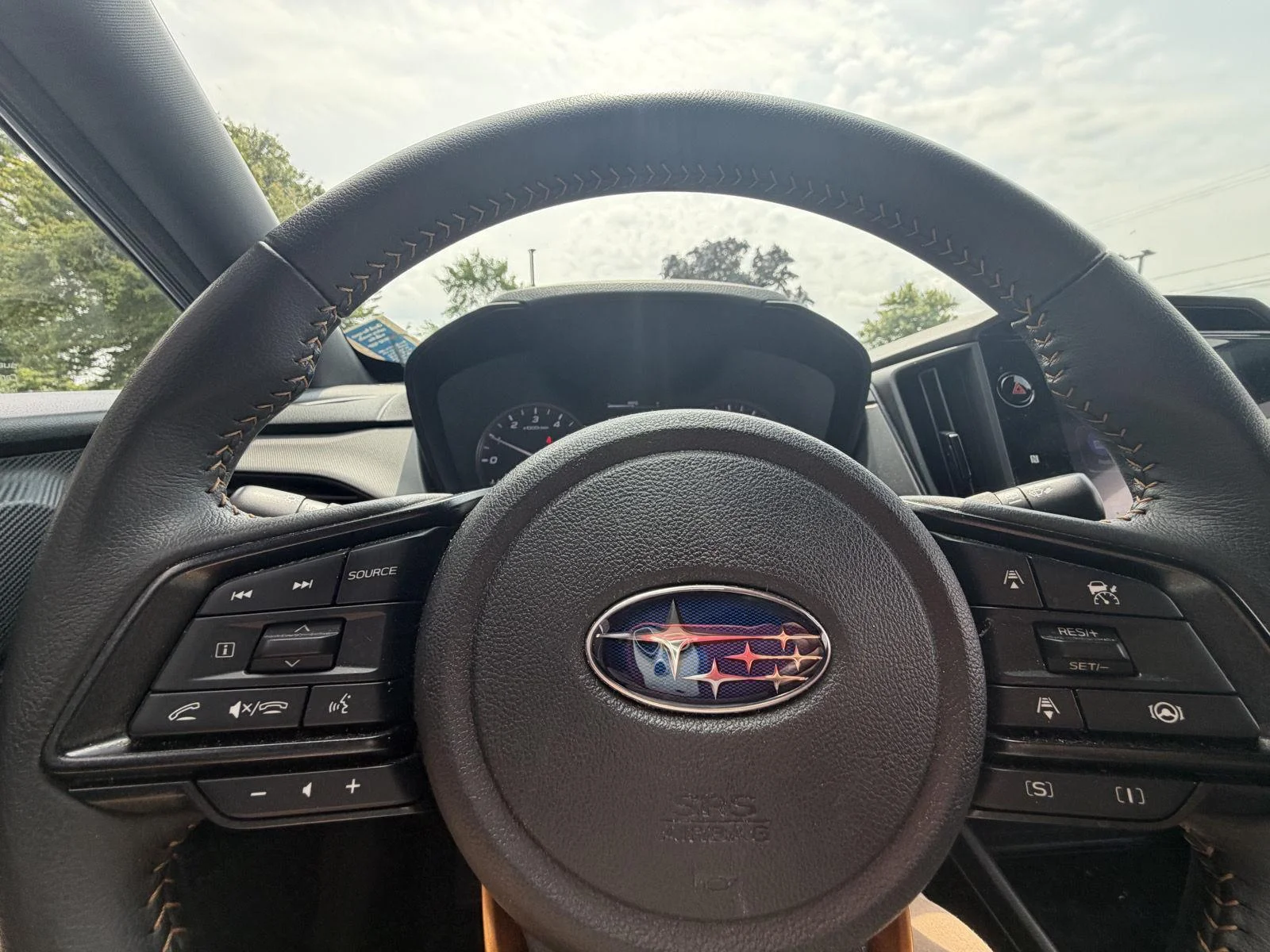 Used 2025 Geyser Blue Pearl Subaru Wilderness image 18
