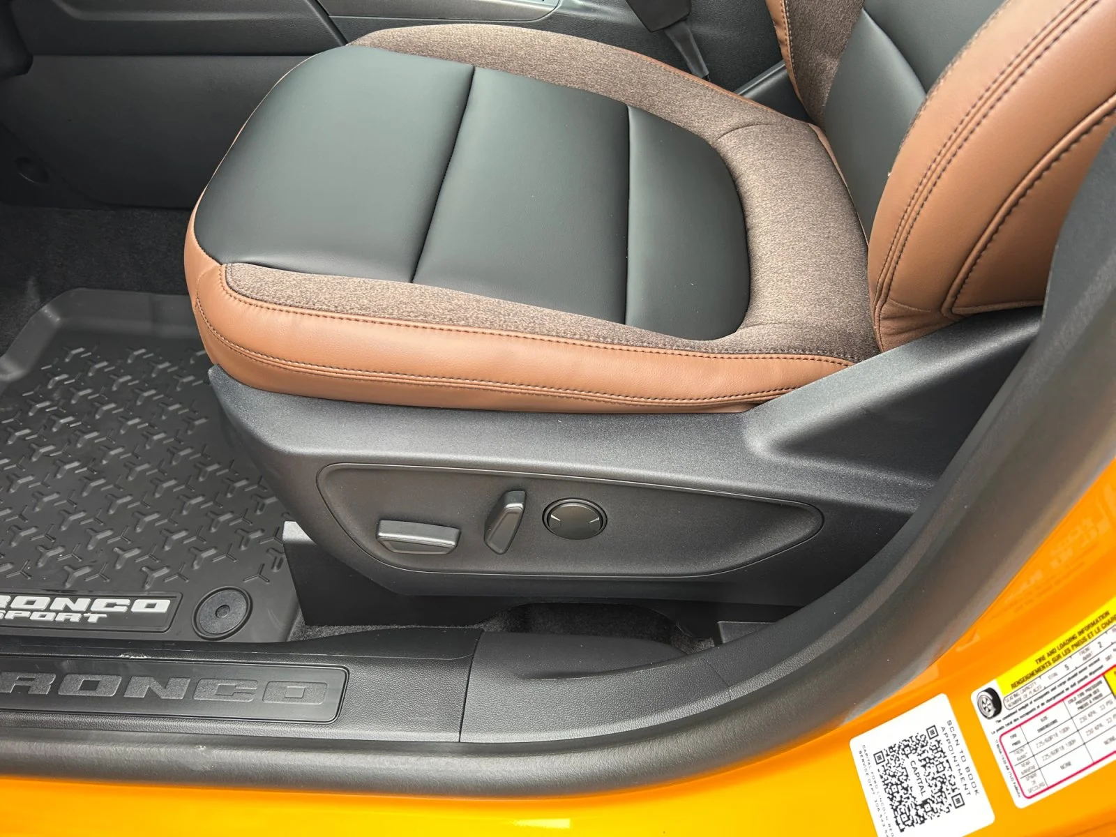 New 2026 Orange Fury Metallic Tri-Coat Ford Outer Banks image 14