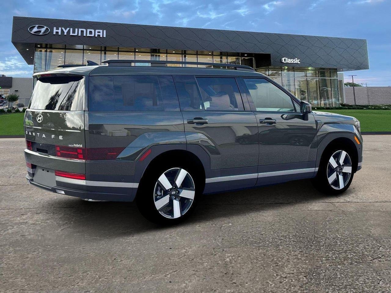 New 2026 Rockwood Green Pearl Hyundai Limited image 8