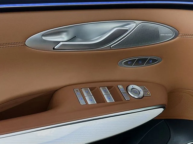 New 2026 Genesis GV70 2.5T Advanced