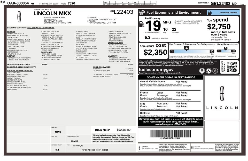 Used 2016 Platinum Dune Metallic Tri-Coat Lincoln  image 30