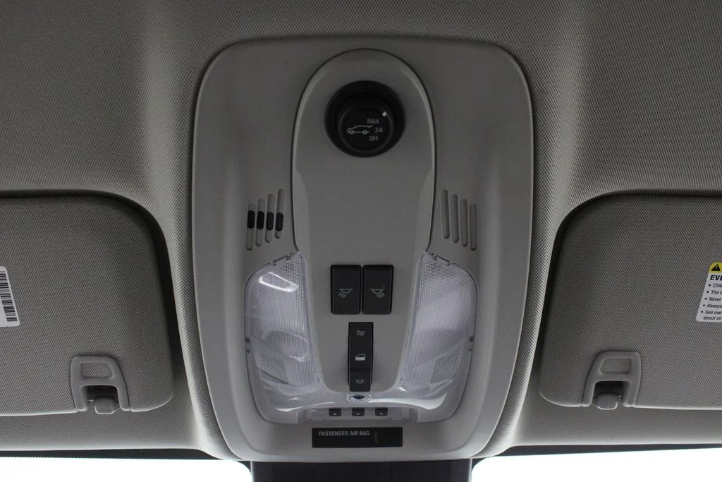 Used 2015 Black Chevrolet LT image 18
