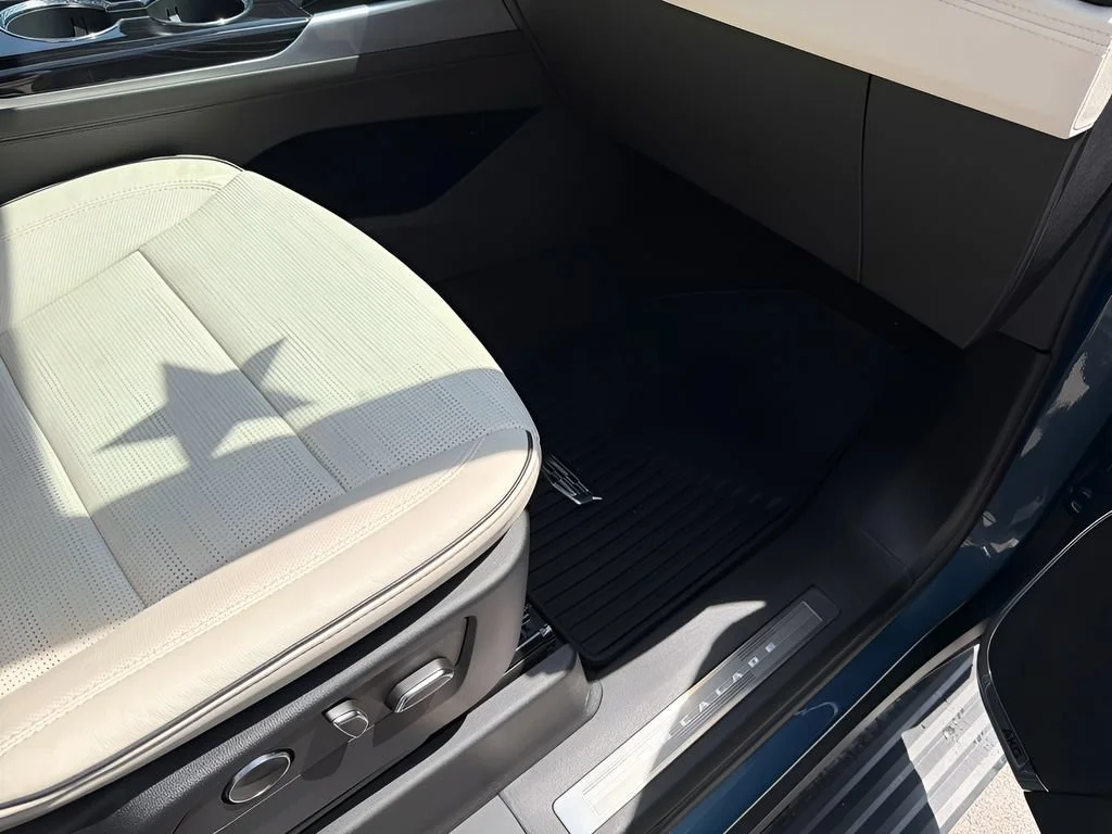 2026 Cadillac Escalade Sport - Photo 48