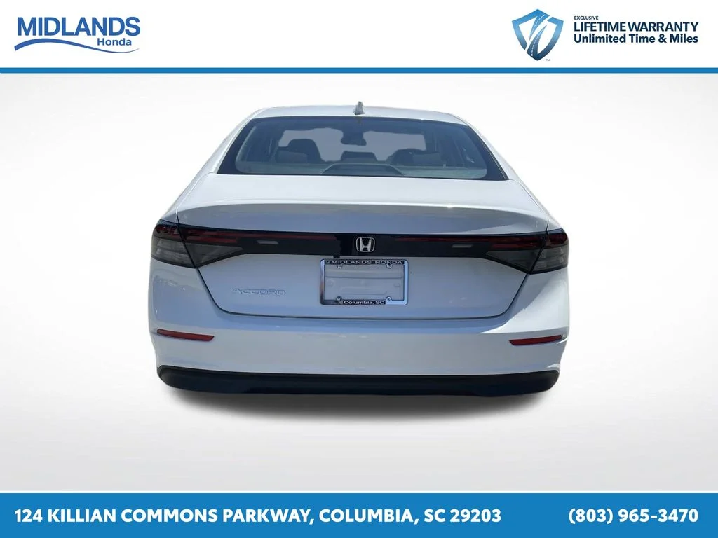 New 2026 Platinum White Pearl Honda LX image 5