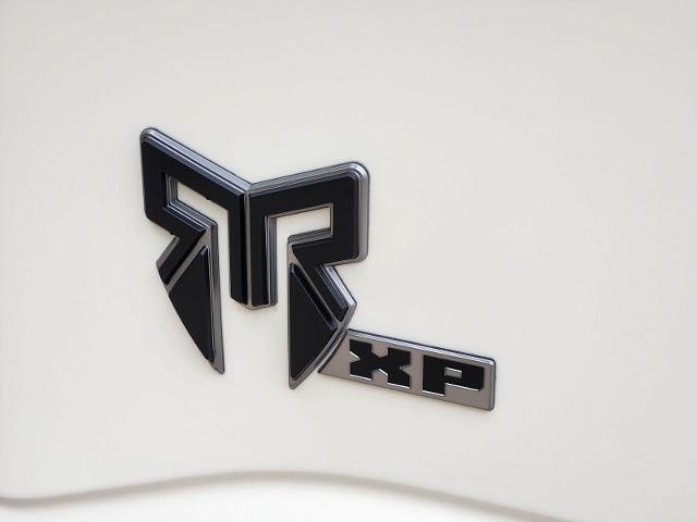 New 2026 Star White Metallic Tri-Coat Ford F-250® Lariat® image 31