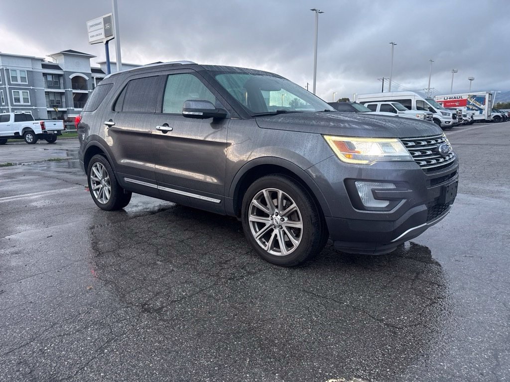 2016 Ford Explorer