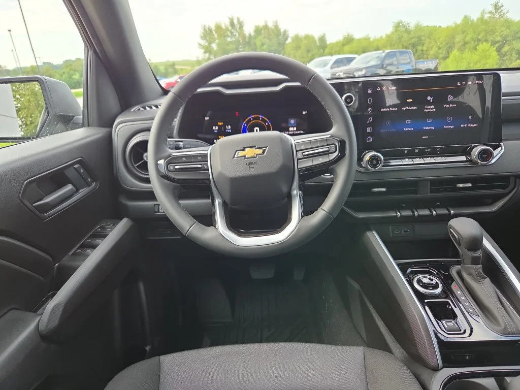 2026 Chevrolet Colorado Work Truck - Photo 11
