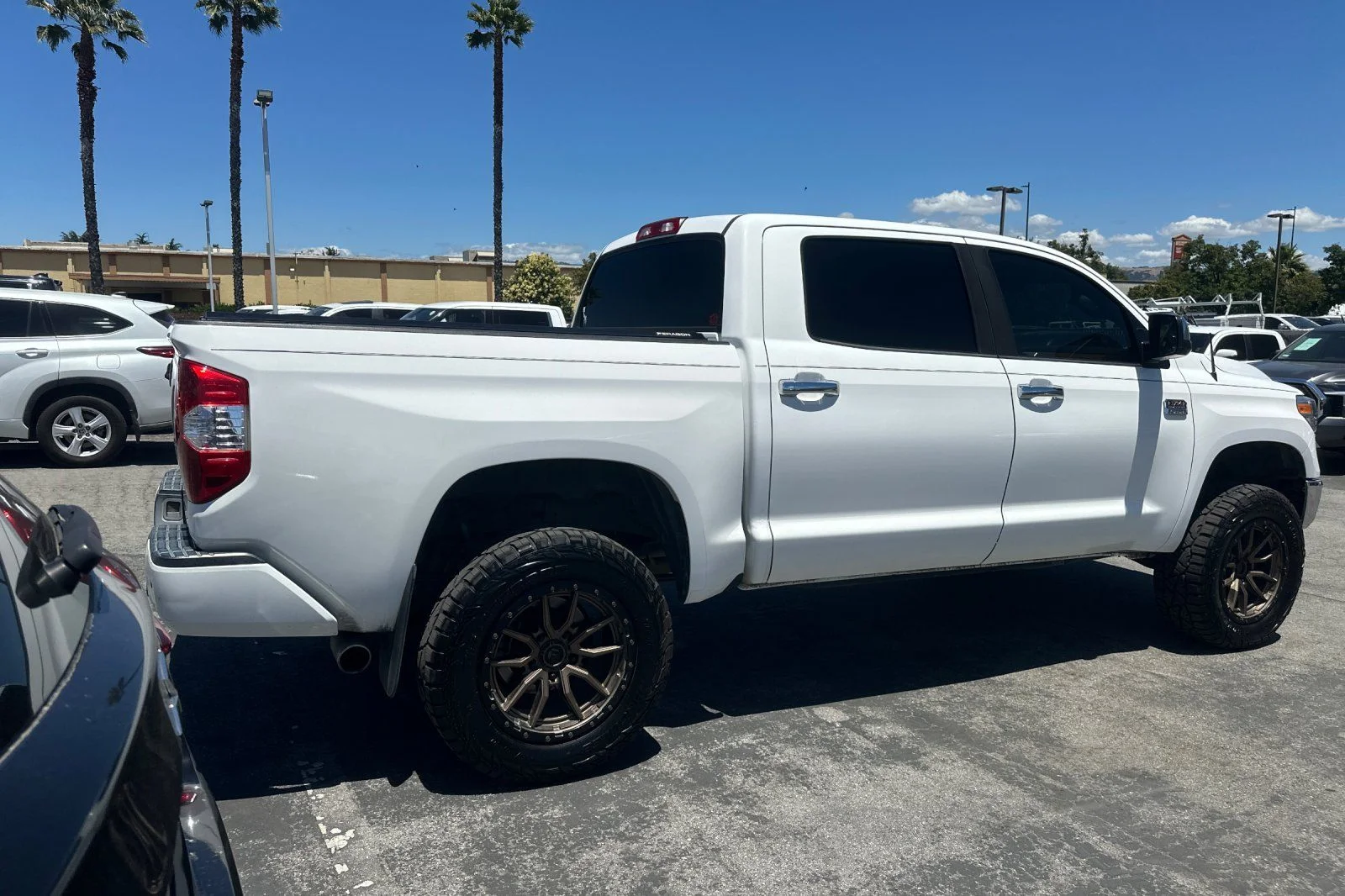 Used 2019 White Toyota 1794 image 5