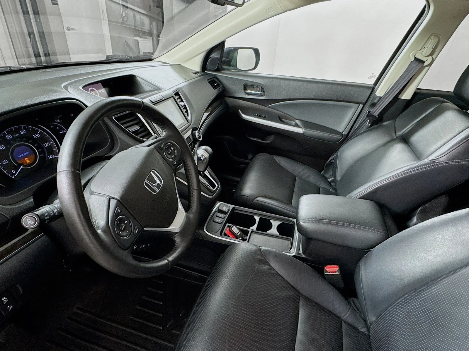 Used 2016 Black Honda Touring image 7