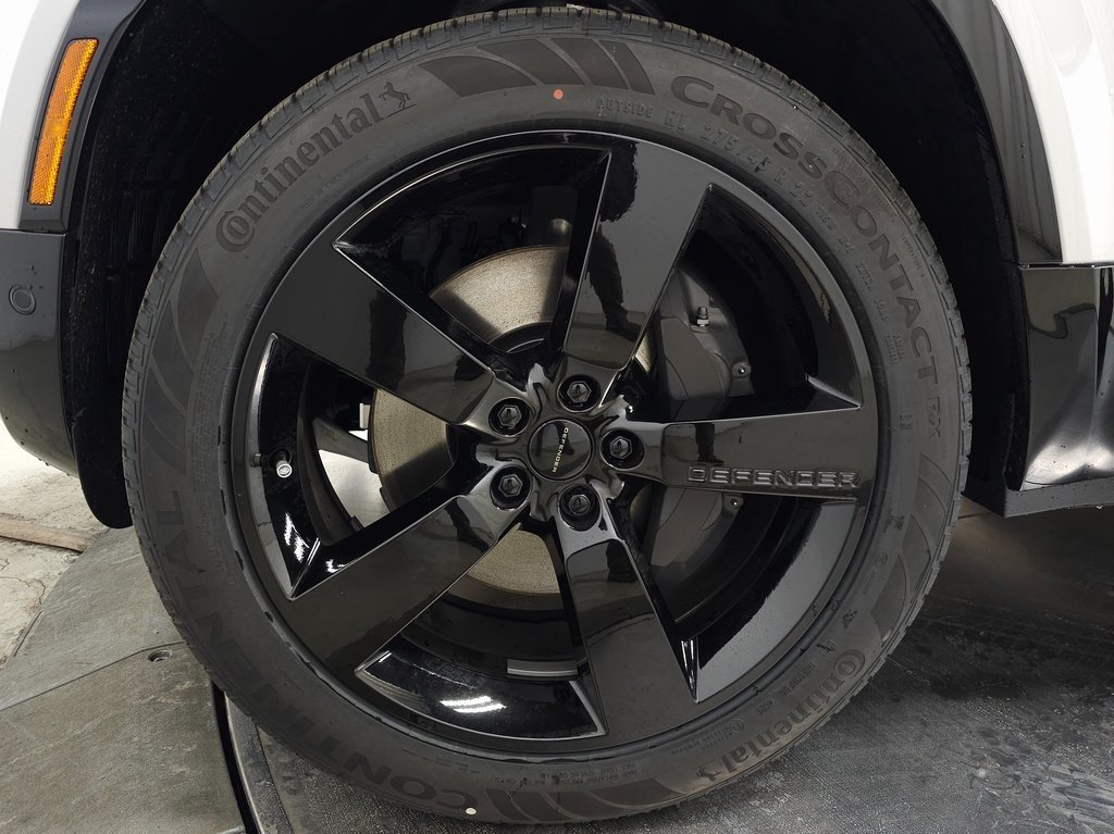 2026 LAND ROVER DEFENDER - Image 10