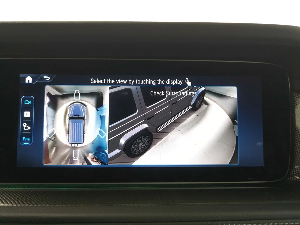 Used 2025 Twilight Blue Metallic Mercedes-Benz G 550 image 21