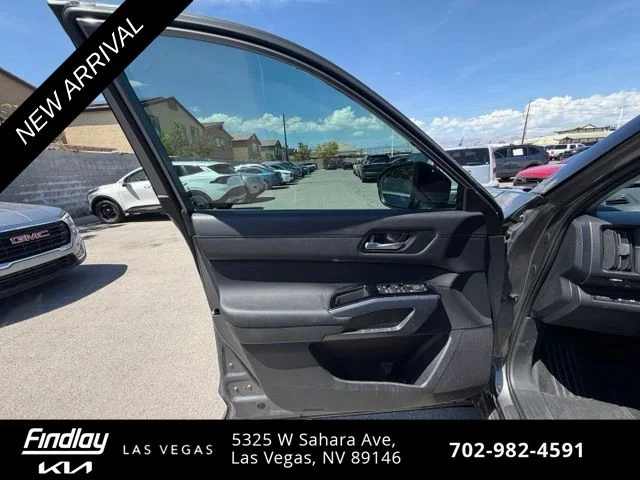 Used 2024 Gray Nissan SL image 9