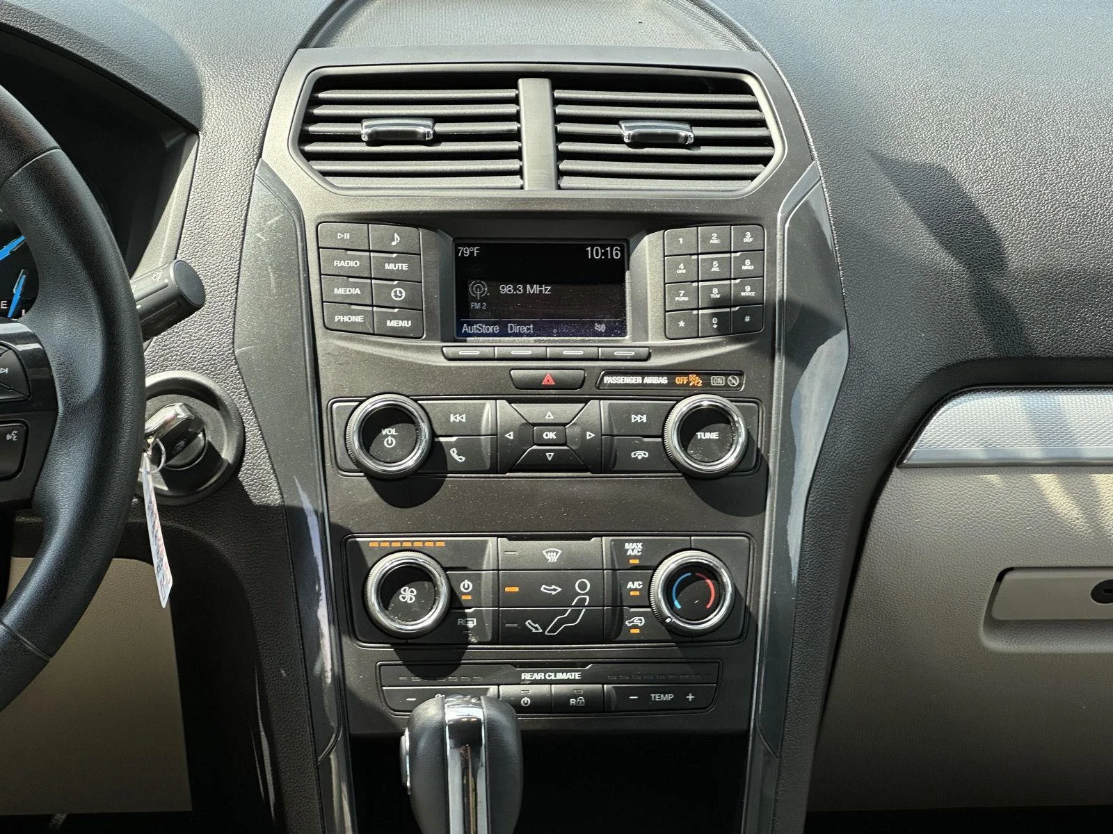 Used 2018 BK Ford Base image 13
