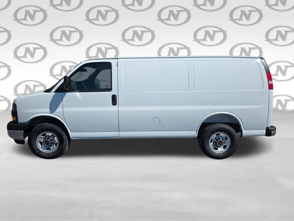 2026 GMC Savana Cargo Work Van - Photo 11