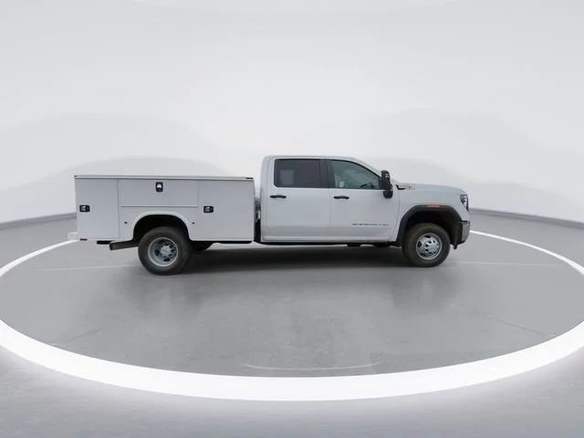 New 2026 Summit White GMC Pro image 9