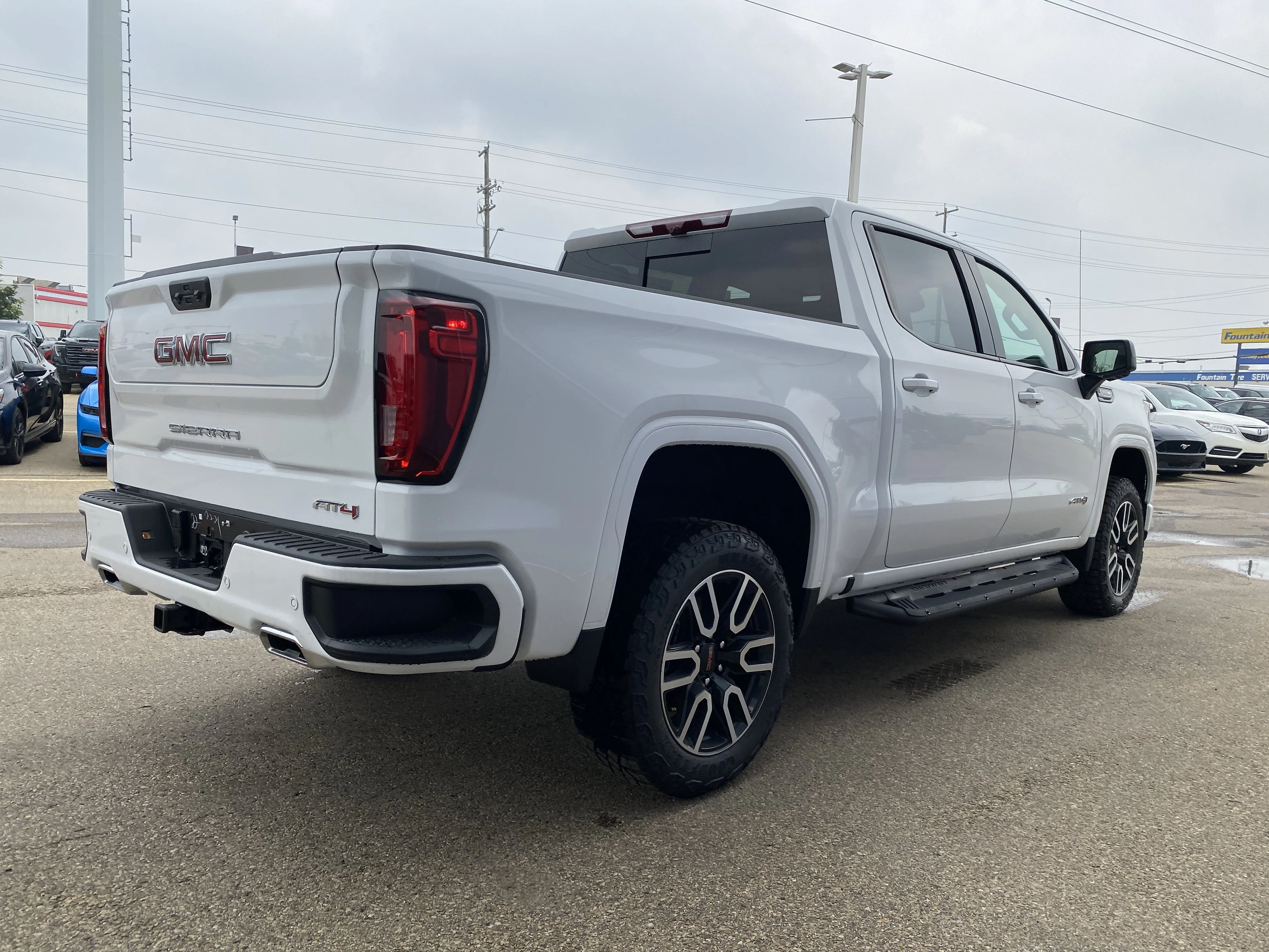 New 2026 Summit White GMC AT4 image 7