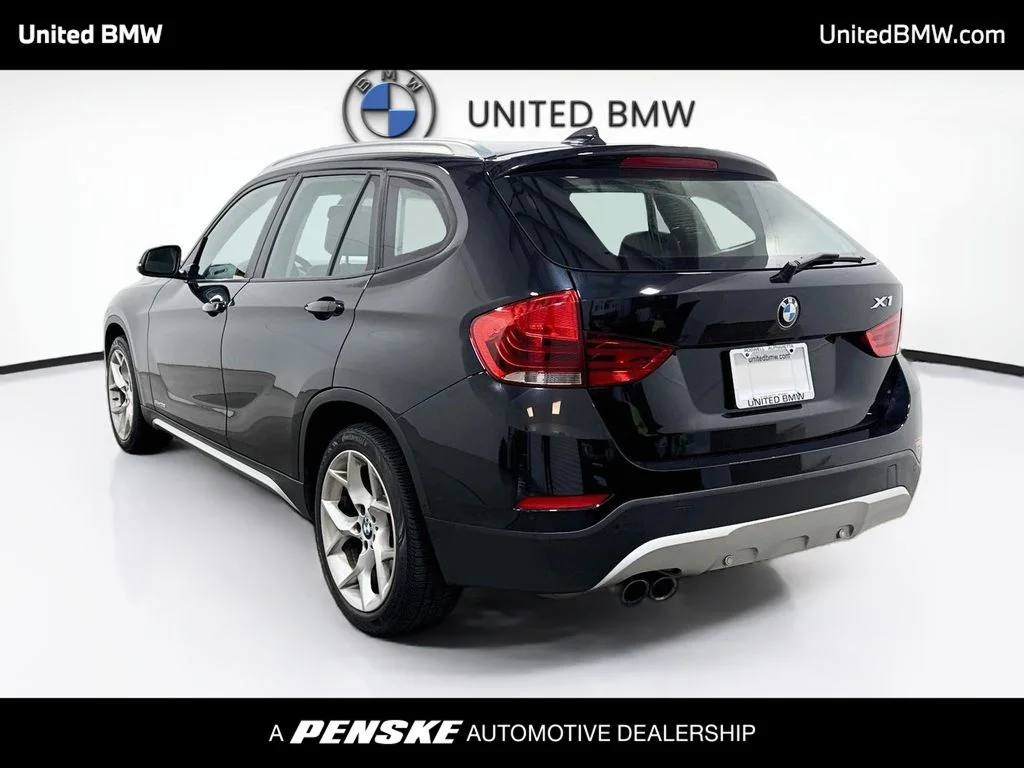 Used 2015 Black Sapphire Metallic BMW sDrive28i image 7