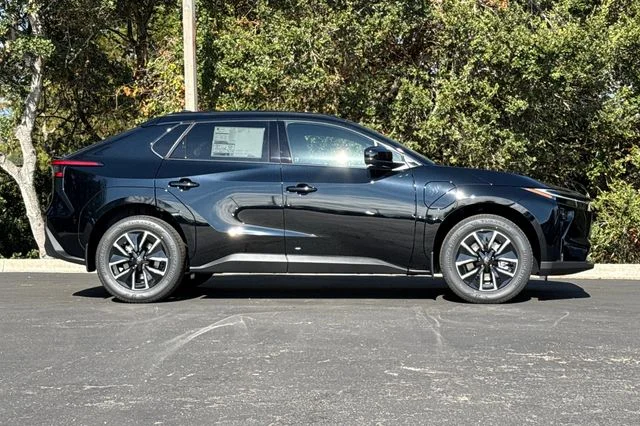 New 2026 Midnight Black Metallic Toyota  XLE image 3
