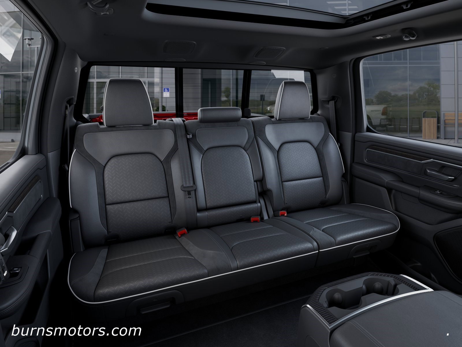 New 2026 Molten Red Pearl-Coat Exterior Paint RAM Laramie Southwest Edition image 15