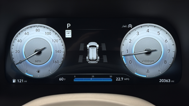 Used 2025 Hyper White Hyundai Calligraphy image 17