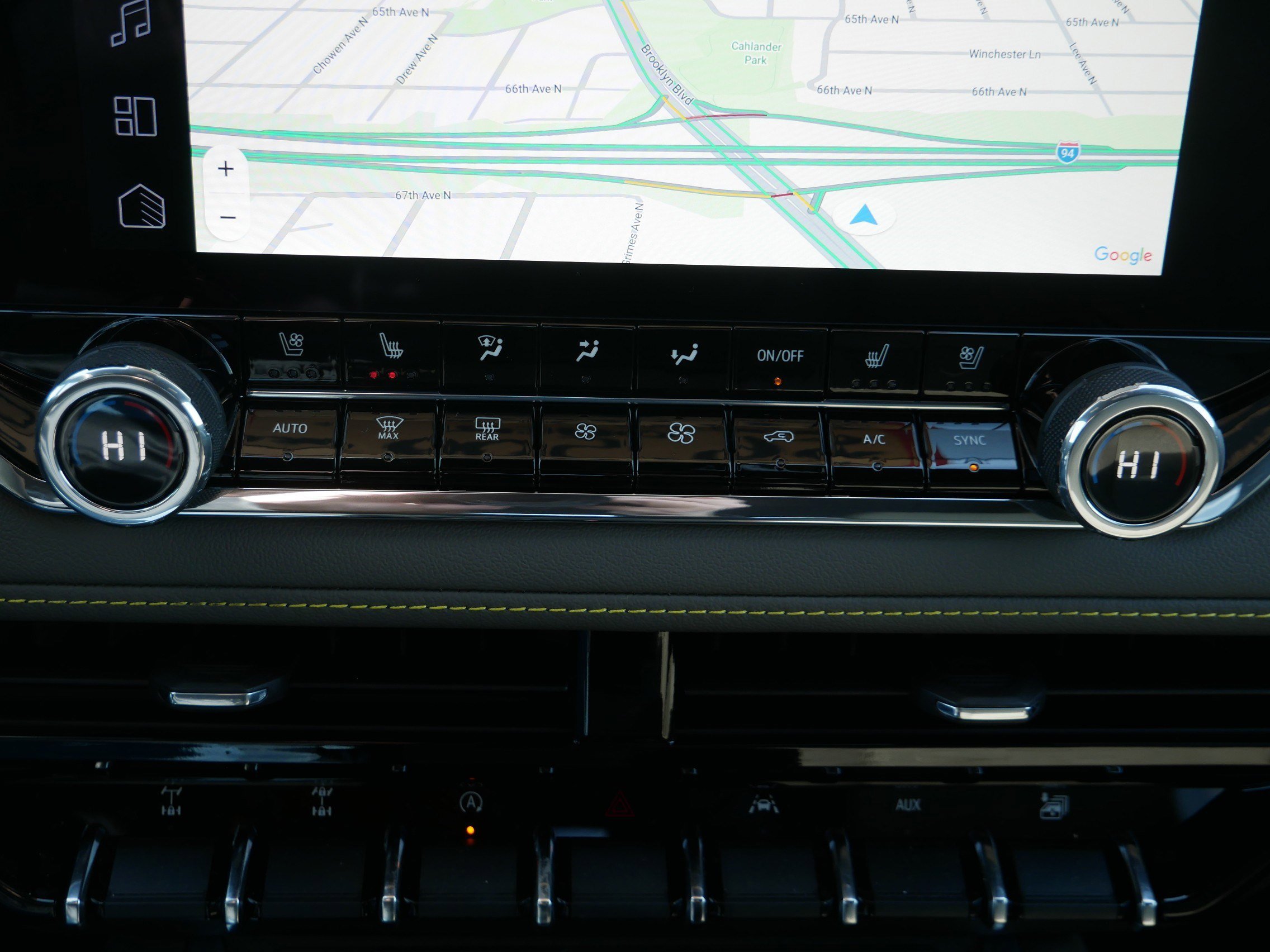 2025 Chevrolet Colorado ZR2 - Photo 8