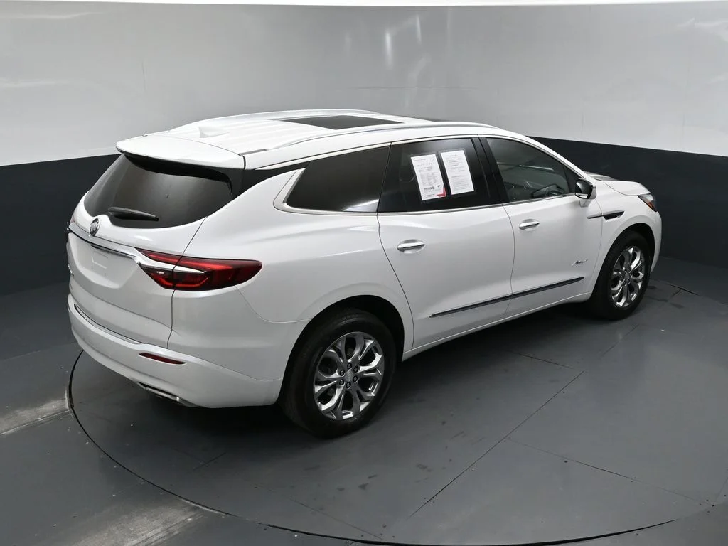 Used 2021 White Frost Buick Avenir image 40
