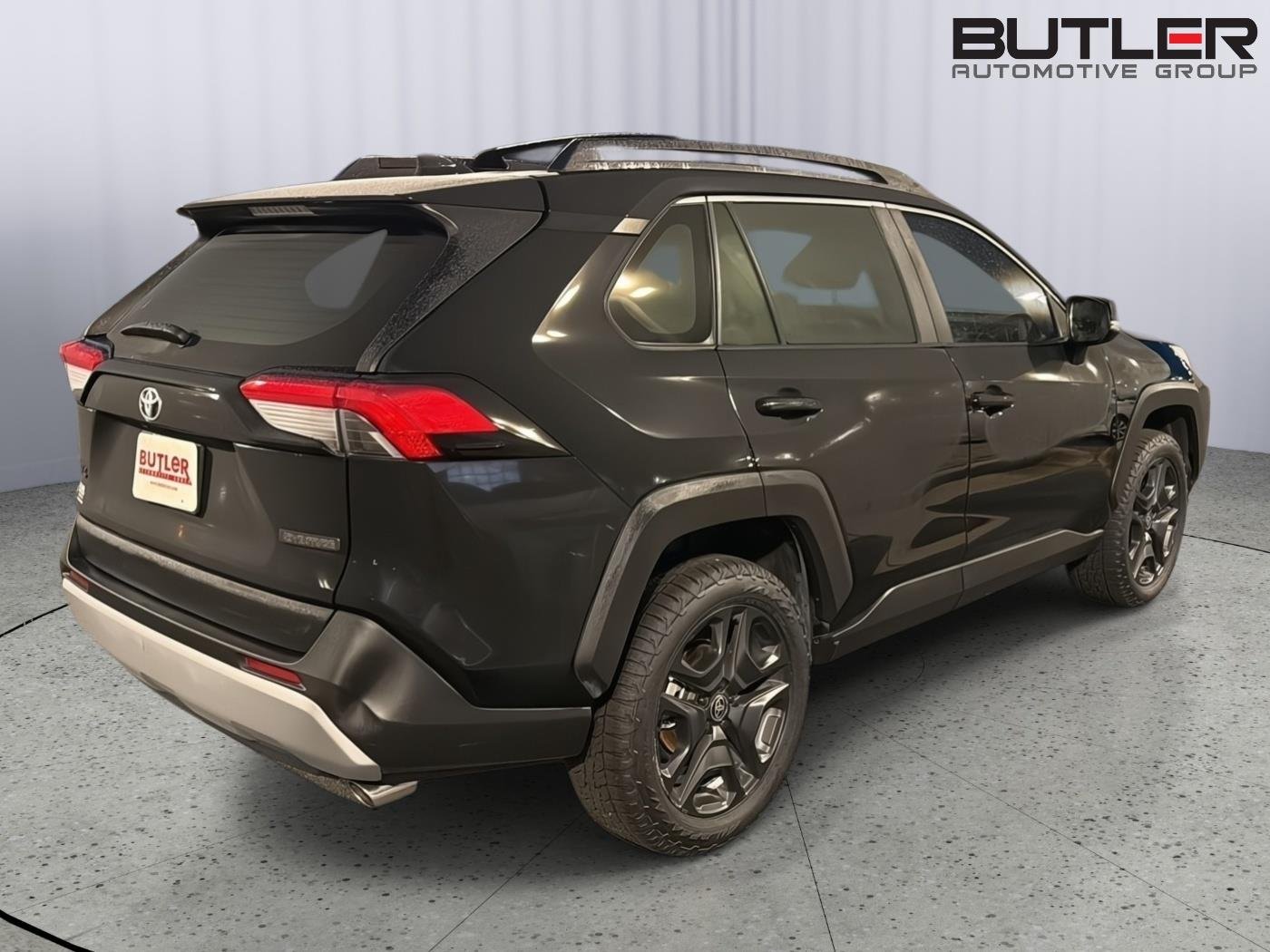 Used 2022 Midnight Black Metallic Toyota Adventure image 6