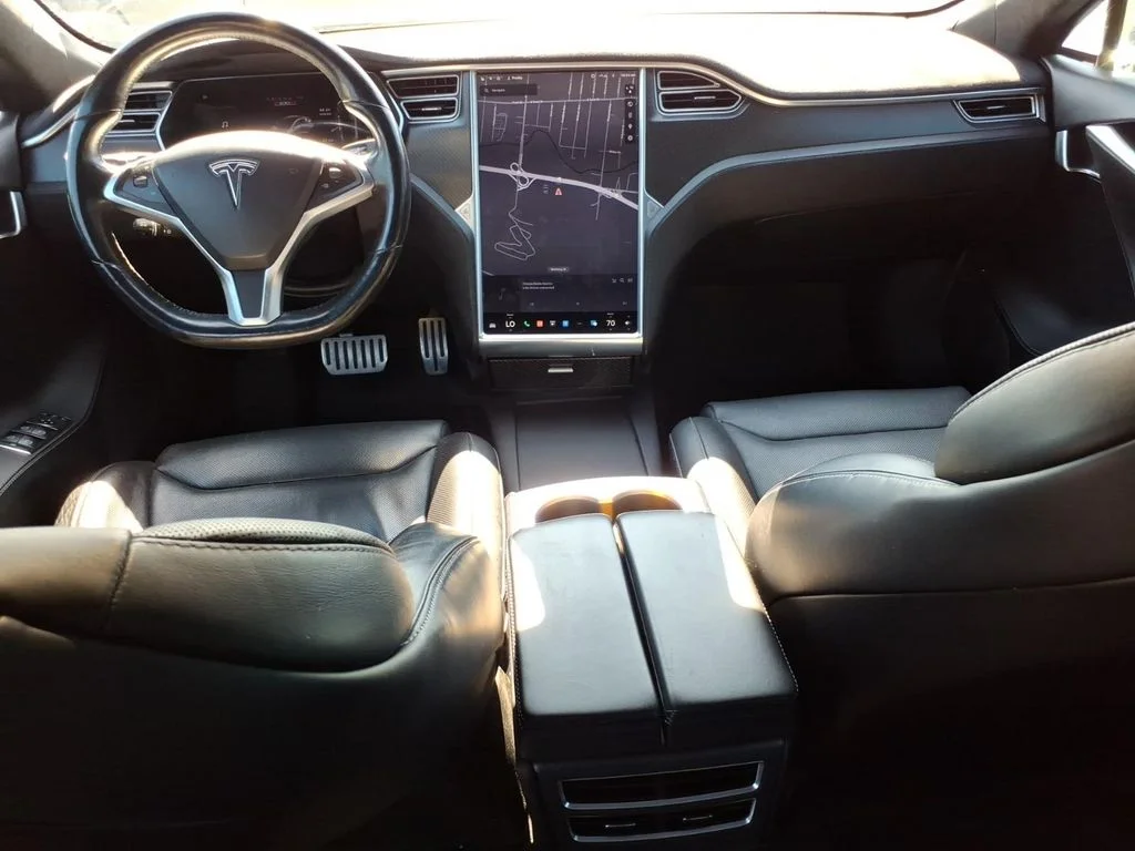 Used 2016 Silver Tesla P100D image 11