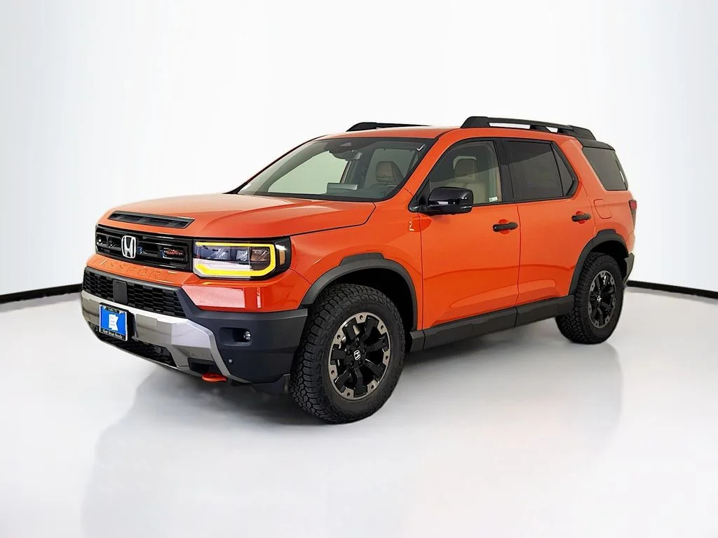 New 2026 Sunset Orange Honda TrailSport Elite image 4