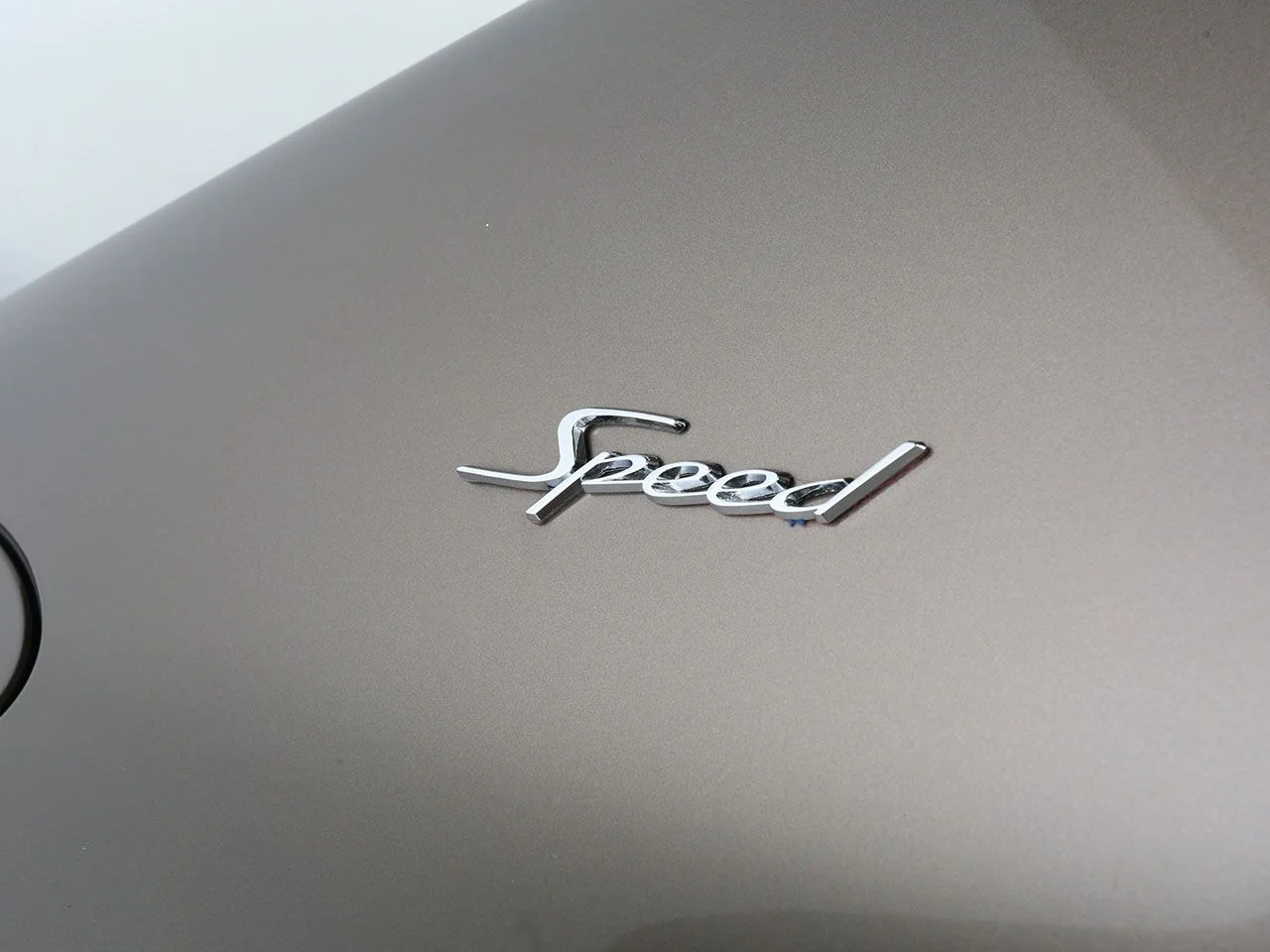 Used 2023 Gold Bentley Speed image 14