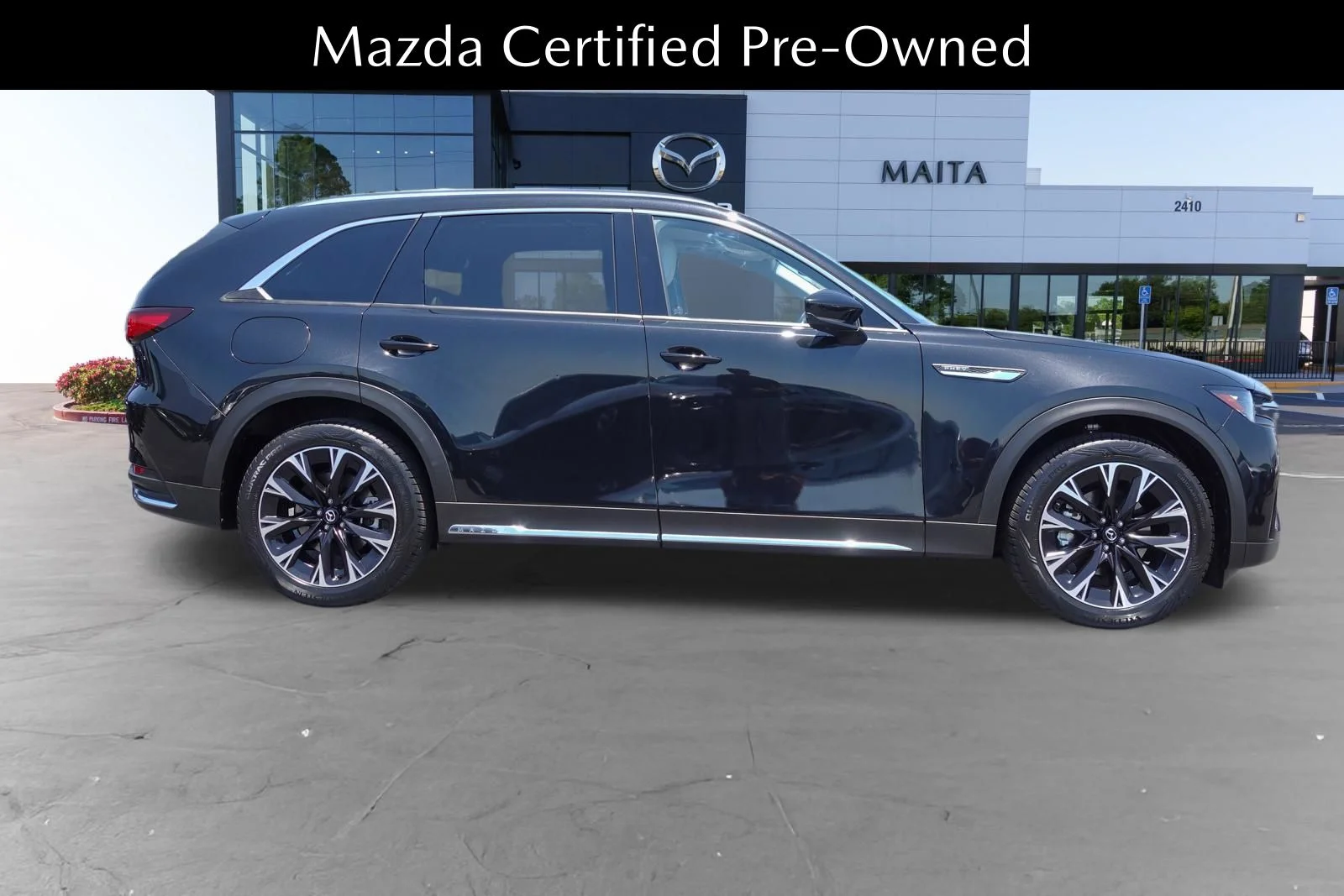Certified Used 2024 Jet Black Mica Mazda Premium Plus image 2