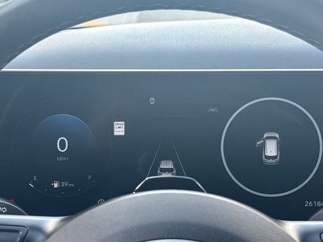 Used 2025 Silver Hyundai SEL Convenience image 17