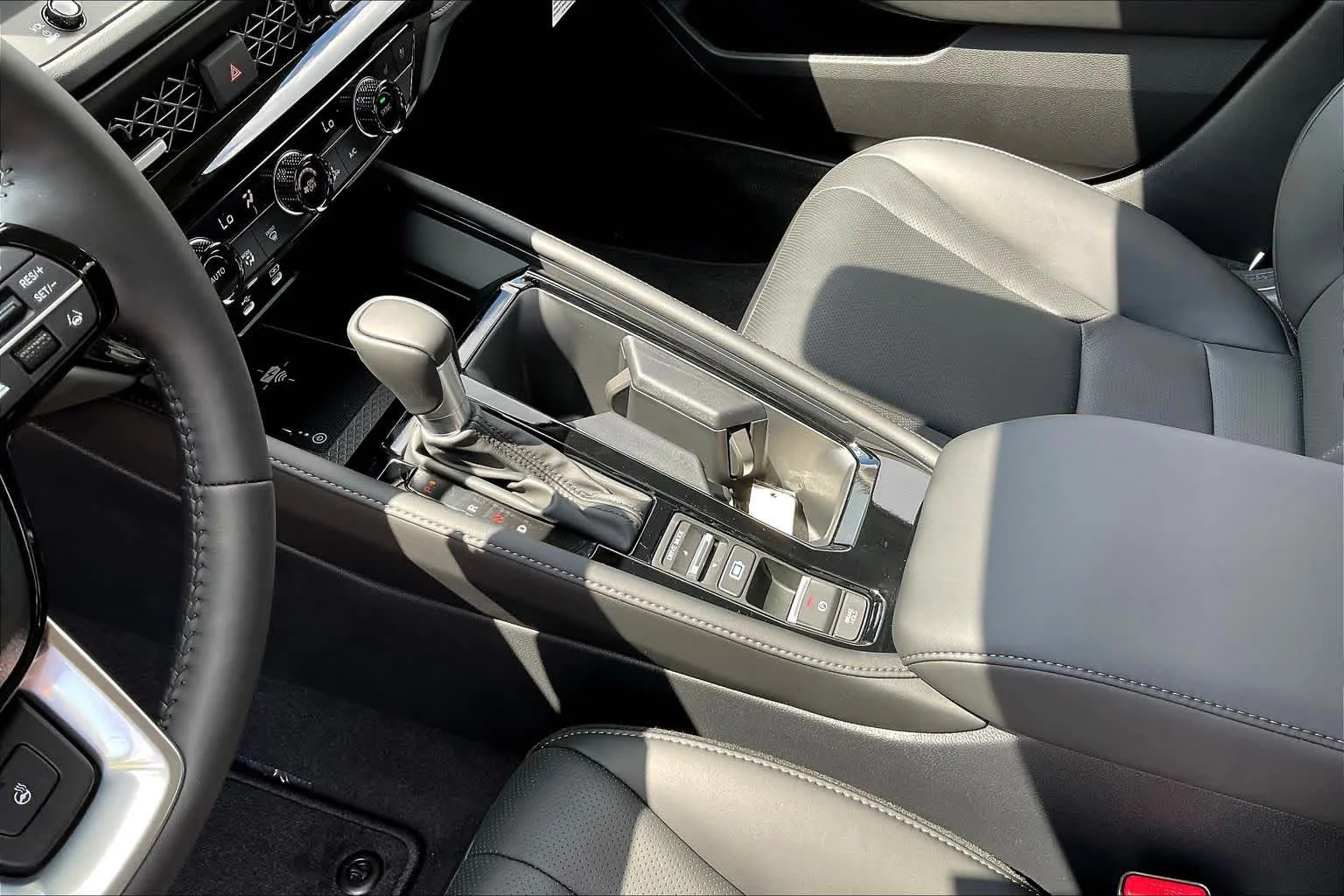 New 2026 Canyon River Blue Metallic Honda Touring image 7