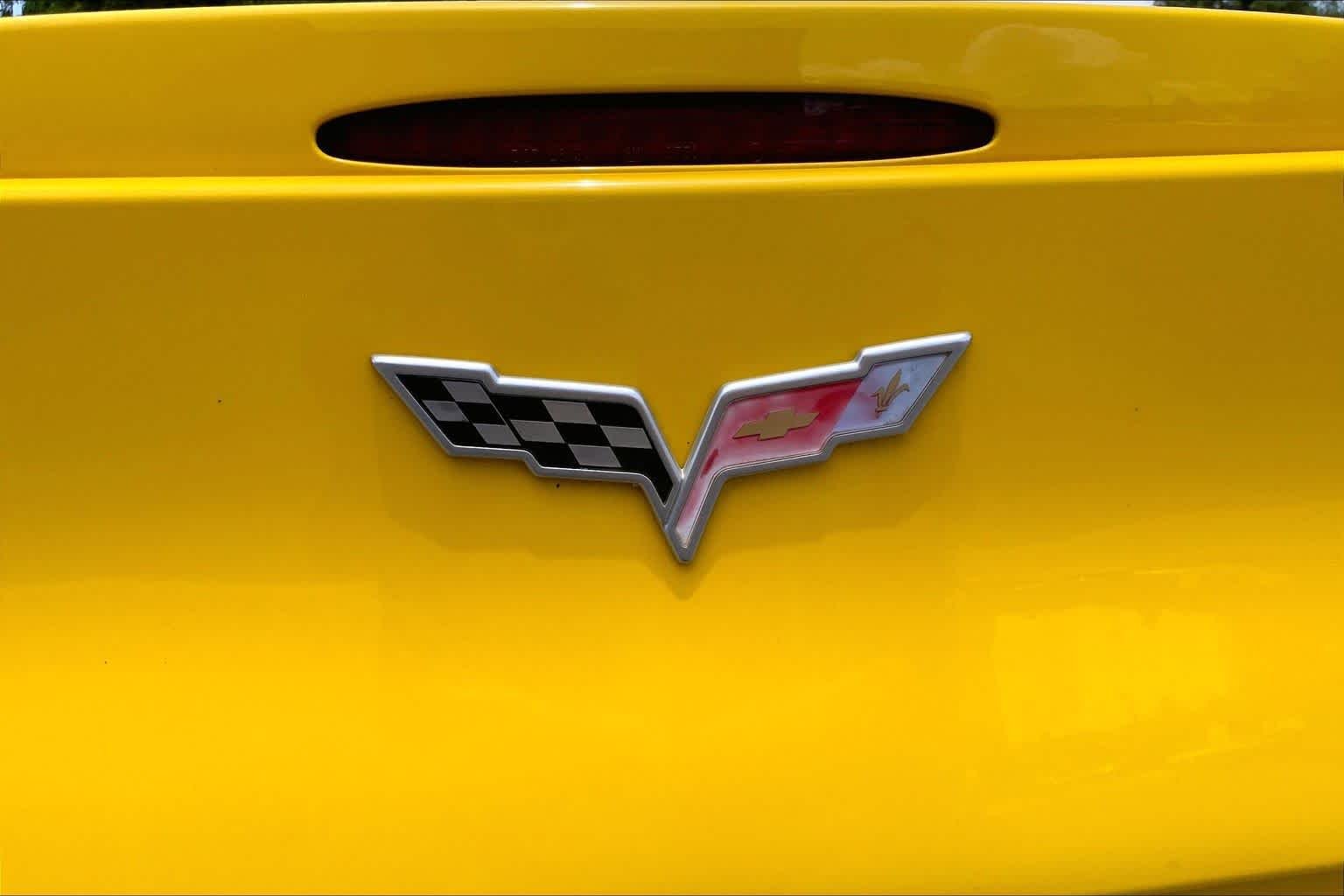 Used 2006 VELOCITY YELLOW TINT COAT Chevrolet  image 24