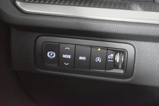 2027 Chevrolet Traverse LT - Photo 46