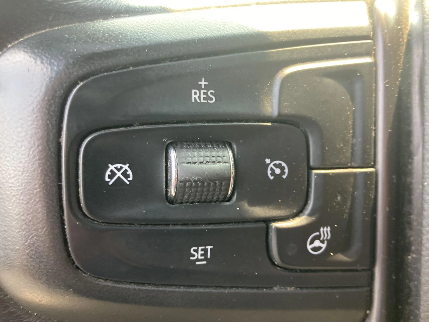 Used 2019 Onyx Black GMC AT4 image 14
