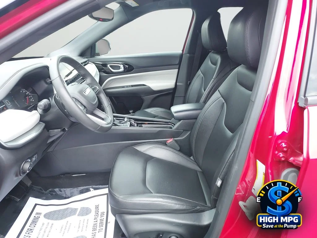 Used 2025 Red Jeep Limited image 30