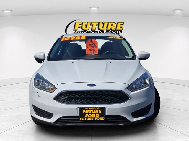Used 2016 White Ford SE image 2