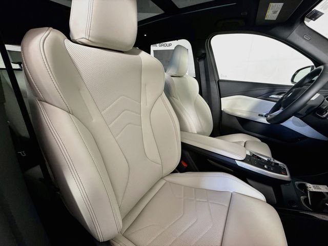 New 2027  BMW xDrive28i image 28