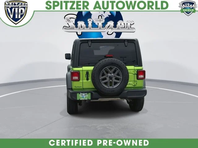 Used 2025 Green Jeep Sport S image 8